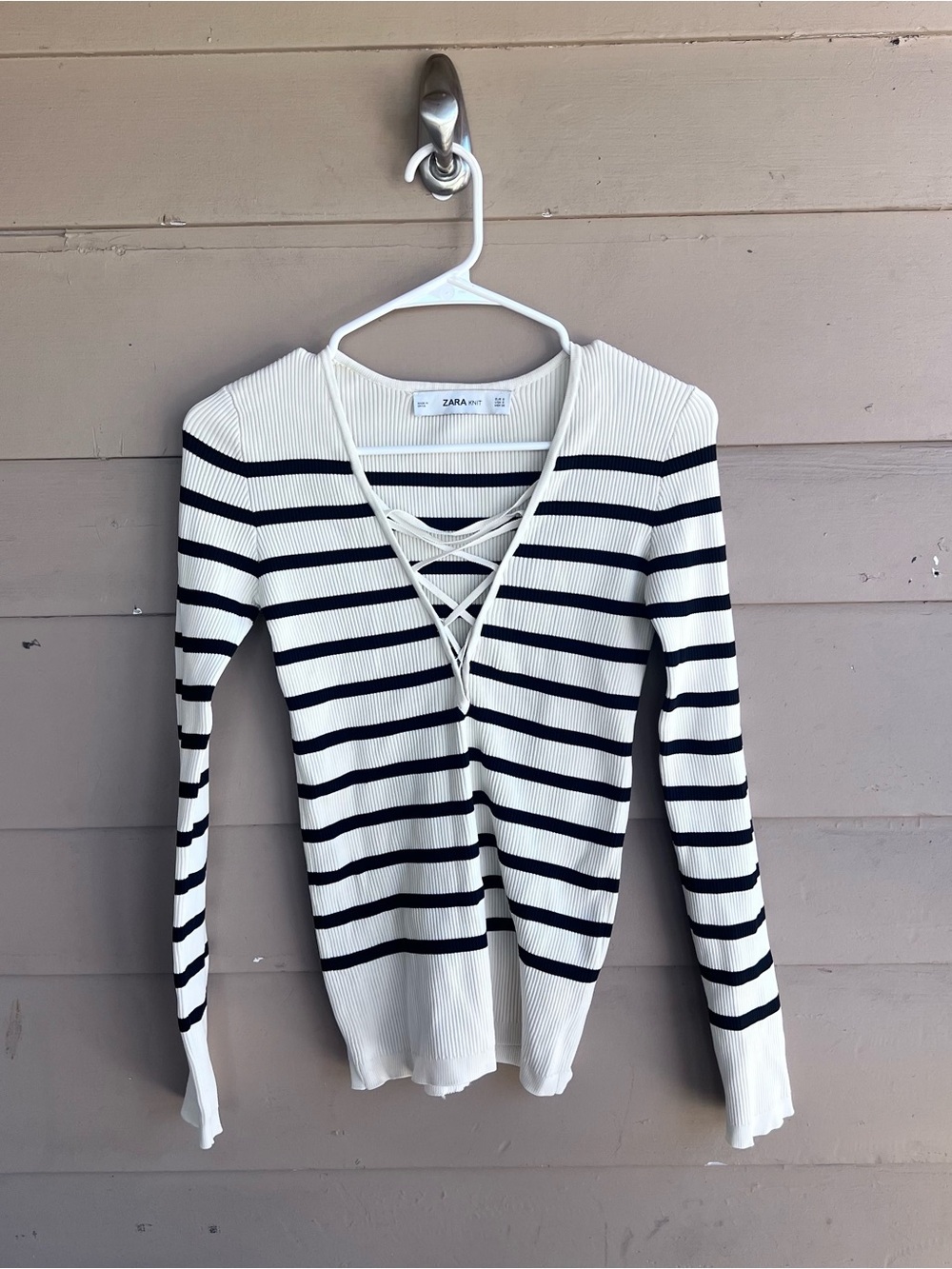 ZARA Knit V-Neck Striped Sweater Size S Classic Fall Preppy